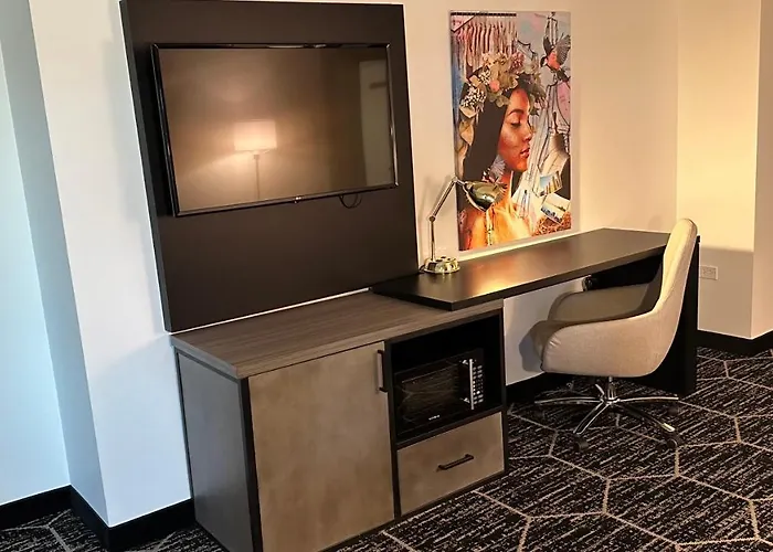 La Quinta By Wyndham Chicago O'hare Airport Hotel 3*