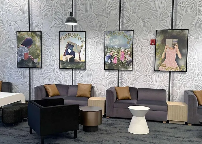 Hotel La Quinta By Wyndham Chicago O'hare Airport 3*
