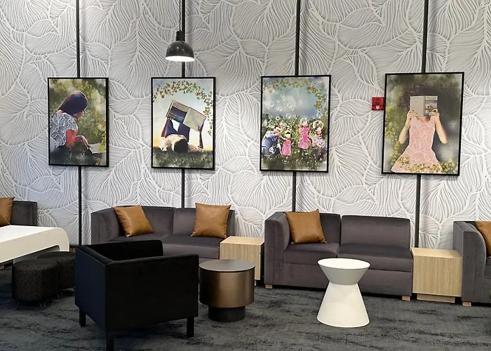 Hotel La Quinta By Wyndham Chicago O'hare Airport