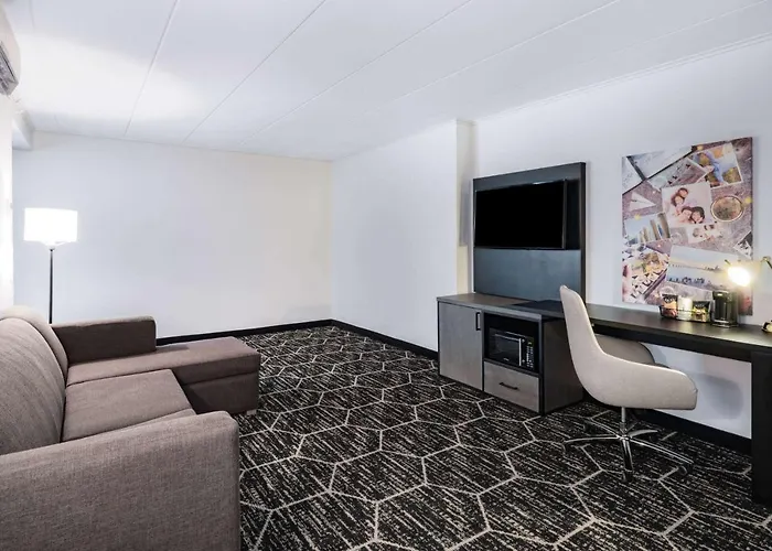 La Quinta By Wyndham Chicago O'hare Airport 3*