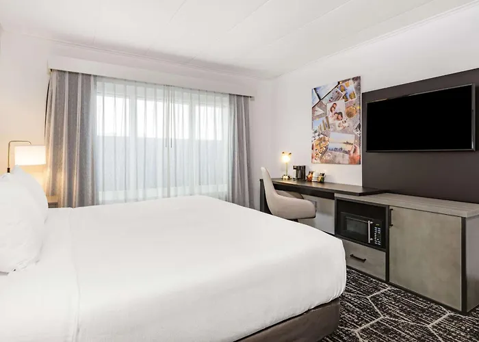 Hotel La Quinta By Wyndham Chicago O'hare Airport