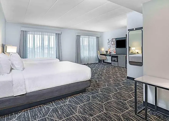 Hotel La Quinta By Wyndham Chicago O'hare Airport 3*