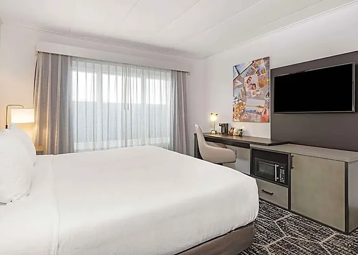 Hotel La Quinta By Wyndham Chicago O'hare Airport 3*