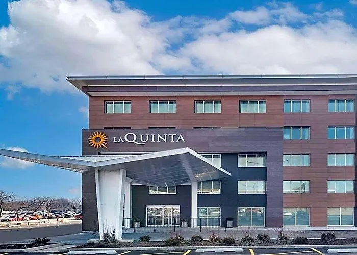 Hotel La Quinta By Wyndham Chicago O'hare Airport