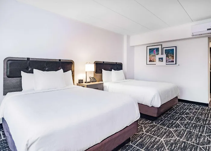Hotel La Quinta By Wyndham Chicago O'hare Airport